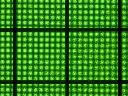 (A) Cells trapped on the CELLNETTA mesh Mesh size: 5 µm